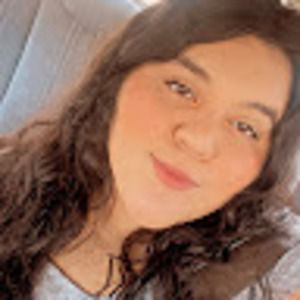 Meet your Posher, Esmeralda